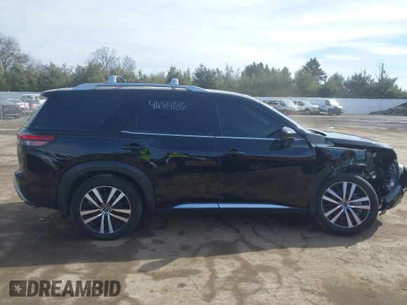 2024 Nissan Pathfinder Platinum with VIN 5N1DR3DK7RC269754, listed as a IAAI auction lot 41684186 with 14,047 mi miles and . Bid and sale history available at DreamBid. Image 13.