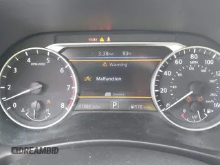 2021 Nissan Sentra SR z VIN 3N1AB8DV8MY248742, wystawiony jako IAAI lot #42034660 z przebiegiem 47 801 mil mil oraz . Historia ofert i sprzedaży dostępna na DreamBid. Obrazek 7.