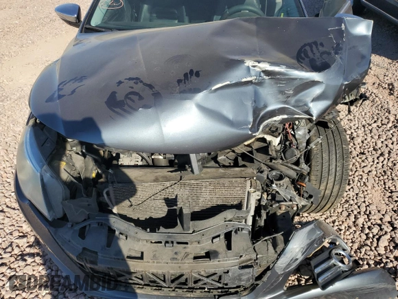 2012 Volkswagen CC Lux Plus z VIN WVWHP7ANXCE508808, wystawiony jako Copart lot #83814144 z przebiegiem 117 015 mil mil oraz Szkoda całkowita • Salvage title. Historia ofert i sprzedaży dostępna na DreamBid. Obrazek 11.