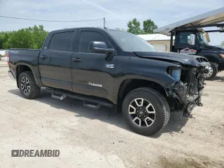 2018 Toyota Tundra SR5 z VIN 5TFDW5F18JX723486, wystawiony jako Copart lot #56826305 z przebiegiem 96 870 mil mil oraz Szkoda całkowita • Salvage title. Historia ofert i sprzedaży dostępna na DreamBid. Obrazek 4.