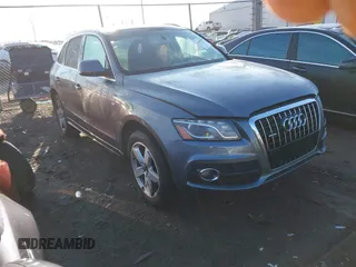 2012 Audi Q5 3.2L Premium Plus with VIN WA1DKAFP9CA100015, listed as a IAAI auction lot 41669585 with 213,972 mi miles. Bid and sale history available at carsss.com. Image 1.