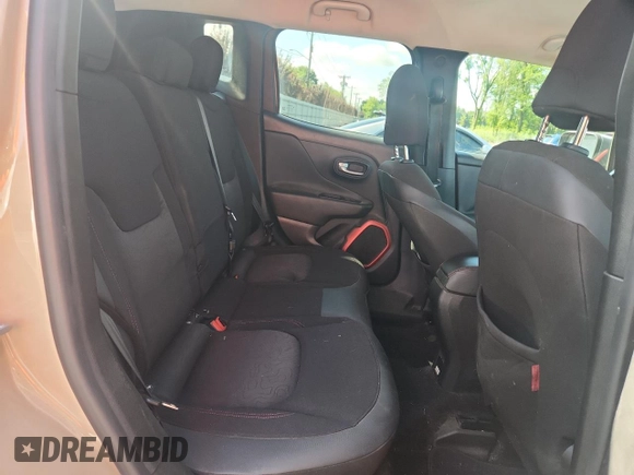 2015 Jeep Renegade Trailhawk with VIN ZACCJBCT0FPB59921, listed as a Copart auction lot 64270935 with 84,906 mi miles and Salvage title. Bid and sale history available at DreamBid. Image 11.