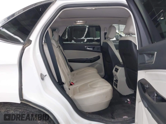 2020 Ford Edge Titanium with VIN 2FMPK4K96LBB31461, listed as a IAAI auction lot 41517961 with 140,018 mi miles. Bid and sale history available at carsss.com. Image 8.