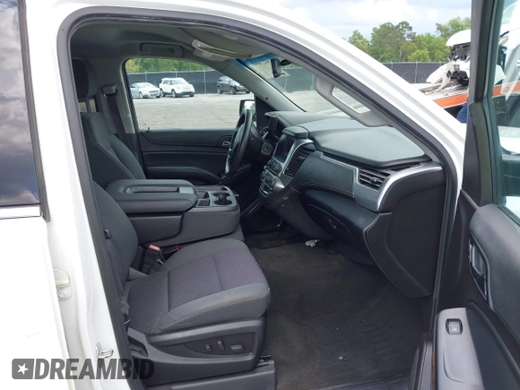 2015 Chevrolet Tahoe Commercial z VIN 1GNLC2EC1FR721538, wystawiony jako IAAI lot #42274601 z przebiegiem 138 991 mil mil oraz . Historia ofert i sprzedaży dostępna na DreamBid. Obrazek 5.