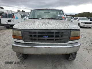 1993 Ford F-250 with VIN 1FTHF26H5PNA11633, listed as a Copart auction lot 79482634 with 186,709 mi miles and Salvage Title. Bid and sale history available at carsss.com. Image 5.