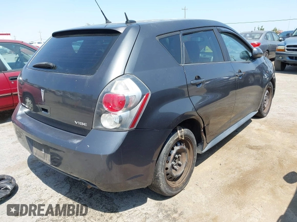 2010 Pontiac Vibe 1SB z VIN 5Y2SP6E07AZ414499, wystawiony jako IAAI lot #42458226 z przebiegiem 273 413 mil mil oraz . Historia ofert i sprzedaży dostępna na DreamBid. Obrazek 4.