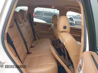 2006 Porsche Cayenne S with VIN WP1AB29P16LA61163, listed as a IAAI auction lot 42669989 with 201,834 mi miles and . Bid and sale history available at DreamBid. Image 8.