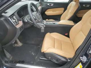 2023 Volvo XC60 Ultimate Dark Theme z VIN YV4L12RX2P1373659, wystawiony jako Copart lot #61017835 z przebiegiem 26 307 mil mil oraz Szkoda całkowita • Salvage title. Historia ofert i sprzedaży dostępna na DreamBid. Obrazek 7.
