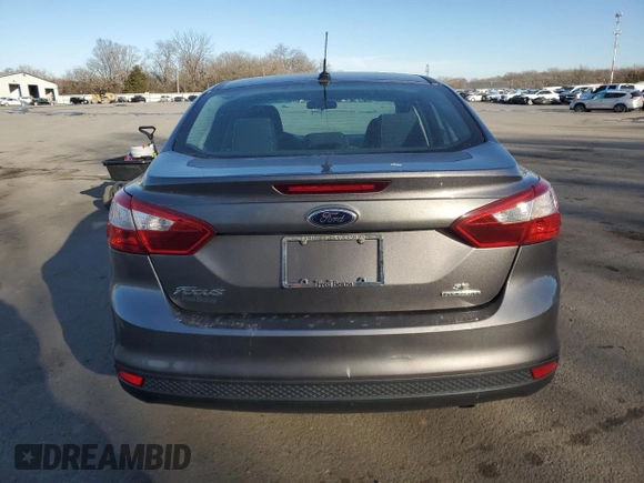 2014 Ford Focus SE with VIN 1FADP3F28EL228637, listed as a Copart auction lot 86216274 with 137,617 mi miles and Clean Title. Bid and sale history available at carsss.com. Image 6.
