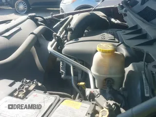 2017 Ram 1500 Express z VIN 1C6RR6KT2HS867222, wystawiony jako IAAI lot #42889832 z przebiegiem 186 851 mil mil oraz . Historia ofert i sprzedaży dostępna na DreamBid. Obrazek 20.