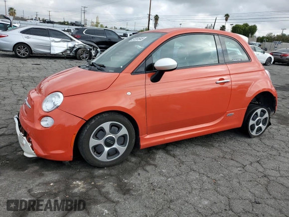 2015 FIAT 500e with VIN 3C3CFFGE1FT507277, listed as a Copart auction lot 51391845 with 88,760 mi miles and Salvage title. Bid and sale history available at DreamBid. Image 1.