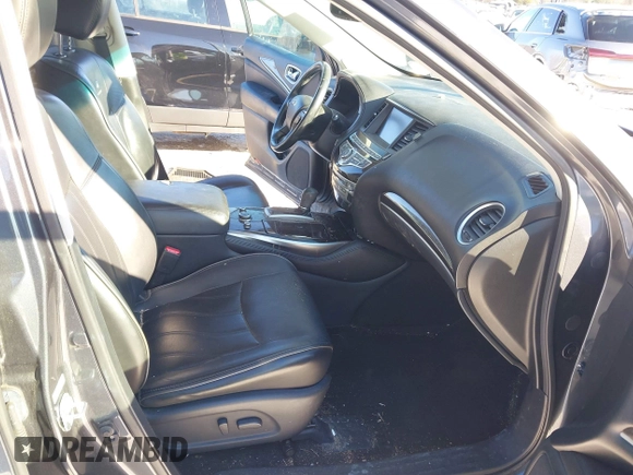 2013 Infiniti JX35 with VIN 5N1AL0MM6DC314048, listed as a IAAI auction lot 41393672 with 158,073 mi miles. Bid and sale history available at carsss.com. Image 5.