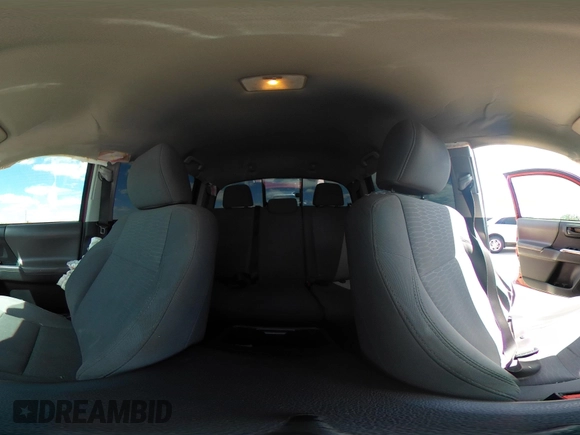2016 Toyota Tacoma SR5 with VIN 5TFAX5GN2GX059826, listed as a IAAI auction lot 42032005 with 209,271 mi miles. Bid and sale history available at carsss.com. Image 18.