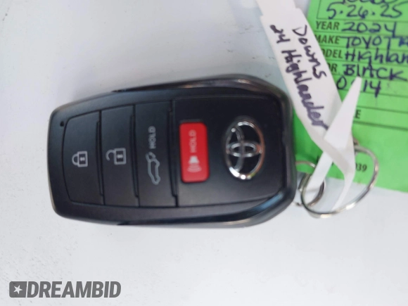 2024 Toyota Highlander LE with VIN 5TDKDRBH7RS540914, listed as a IAAI auction lot 42552324 with 20,487 mi miles and . Bid and sale history available at DreamBid. Image 11.