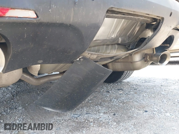 2019 Chevrolet Traverse LT Cloth with VIN 1GNERGKW6KJ274300, listed as a IAAI auction lot 42422694 with 100,232 mi miles and . Bid and sale history available at DreamBid. Image 17.