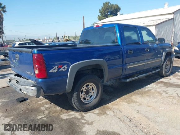 2003 Chevrolet Silverado 1500HD LS with VIN 1GCGK13U03F218776, listed as a IAAI auction lot 41993253 with 289,854 mi miles and . Bid and sale history available at DreamBid. Image 4.