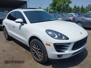 2018 Porsche Macan S with VIN WP1AB2A50JLB33909, listed as a IAAI auction lot 42392836 with 89,328 mi miles and . Bid and sale history available at DreamBid. Image 1.