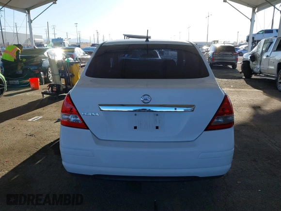 2011 Nissan Versa 1.8 S with VIN 3N1BC1AP9BL417255, listed as a IAAI auction lot 41829059 with 91,273 mi miles. Bid and sale history available at carsss.com. Image 16.