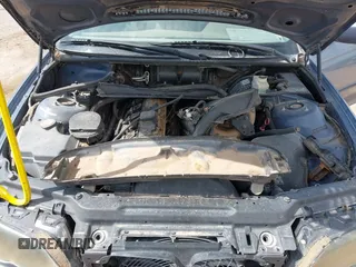 2002 BMW 3 Series 325i z VIN WBAEV33462KL68548, wystawiony jako IAAI lot #42755732 z przebiegiem Nie podano mil oraz . Historia ofert i sprzedaży dostępna na DreamBid. Obrazek 6.