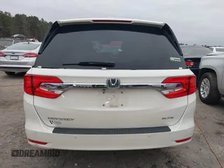 2018 Honda Odyssey Elite with VIN 5FNRL6H90JB064823, listed as a IAAI auction lot 41510216 with 48,223 mi miles. Bid and sale history available at carsss.com. Image 16.