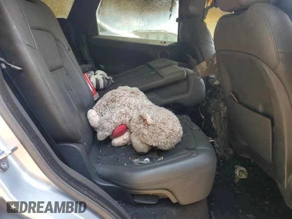 2018 Land Rover Range Rover Sport HSE z VIN SALWR2RV4JA192960, wystawiony jako Copart lot #55218695 z przebiegiem Nie podano mil oraz Szkoda całkowita • Salvage title. Historia ofert i sprzedaży dostępna na DreamBid. Obrazek 10.