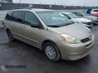 2005 Toyota Sienna CE with VIN 5TDZA23CX5S376540, listed as a IAAI auction lot 41840398 with 180,285 mi miles. Bid and sale history available at carsss.com. Image 1.