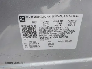 2023 GMC Terrain SLE z VIN 3GKALTEG8PL208986, wystawiony jako IAAI lot #40679682 z przebiegiem 11 023 mil mil oraz . Historia ofert i sprzedaży dostępna na DreamBid. Obrazek 9.