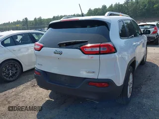 2016 Jeep Cherokee Latitude with VIN 1C4PJMCS6GW236286, listed as a IAAI auction lot 42492859 with 152,242 mi miles and . Bid and sale history available at DreamBid. Image 16.