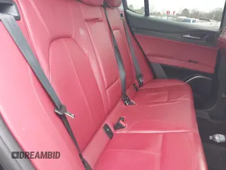 2021 Alfa Romeo Stelvio z VIN ZASPAKAN9M7D15031, wystawiony jako IAAI lot #40869221 z przebiegiem 35 782 mil mil oraz . Historia ofert i sprzedaży dostępna na DreamBid. Obrazek 8.