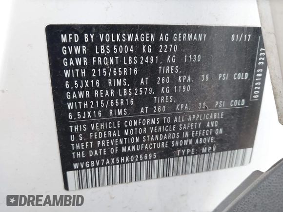 2017 Volkswagen Tiguan S with VIN WVGBV7AX5HK025695, listed as a IAAI auction lot 42071120 with 98,330 mi miles and . Bid and sale history available at DreamBid. Image 9.