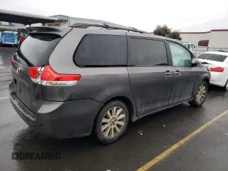 2012 Toyota Sienna XLE with VIN 5TDDK3DC1CS030952, listed as a Copart auction lot 85480444 with 222,158 mi miles and Salvage Title. Bid and sale history available at carsss.com. Image 3.