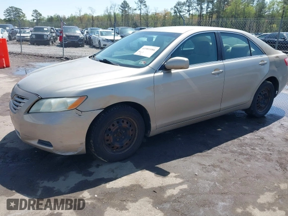 2009 Toyota Camry z VIN 4T1BE46K39U888092, wystawiony jako IAAI lot #41981086 z przebiegiem 248 263 mil mil oraz . Historia ofert i sprzedaży dostępna na DreamBid. Obrazek 6.
