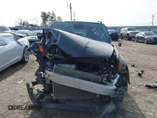 2018 Jeep Renegade Latitude with VIN ZACCJABB5JPH44042, listed as a IAAI auction lot 41308944 with 1 mi miles. Bid and sale history available at carsss.com. Image 11.