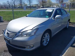 2010 Lexus ES 330 with VIN JTHBK1EG2A2365606, listed as a IAAI auction lot 41998310 with 83,961 mi miles and . Bid and sale history available at DreamBid. Image 2.