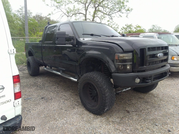 2008 Ford Super Duty F-250 SRW XL with VIN 1FTSW21R38EA03943, listed as a IAAI auction lot 41684741 with 224,884 mi miles. Bid and sale history available at carsss.com. Image 1.