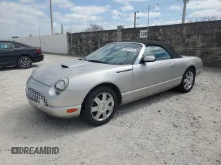 2004 Ford Thunderbird Deluxe z VIN 1FAHP60A14Y103970, wystawiony jako Copart lot #53858515 z przebiegiem 59 464 mil mil oraz Szkody całkowita. Historia ofert i sprzedaży dostępna na DreamBid. Obrazek 1.