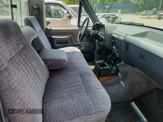 1990 Ford F-150 с VIN 1FTEF14N7LLA38988, выставлен на аукционе Copart как лот 61417455 с пробегом 46 390 миль миль и Чистый • Clean title. История ставок и продаж доступна на DreamBid. Изображение 5.