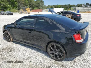2012 Scion tC z VIN JTKJF5C72C3044845, wystawiony jako Copart lot #57863765 z przebiegiem 220 967 mil mil oraz Szkoda całkowita • Salvage title. Historia ofert i sprzedaży dostępna na DreamBid. Obrazek 2.