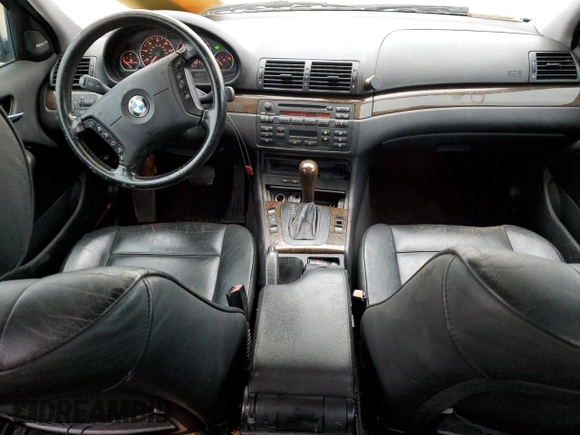 2004 BMW 3 Series 330i with VIN WBAEV53414KM33644, listed as a Copart auction lot 87647665 with 164,609 mi miles and Clean Title. Bid and sale history available at carsss.com. Image 8.
