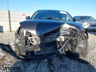 2018 Kia Optima EX with VIN 5XXGU4L3XJG226708, listed as a IAAI auction lot 41036342 with 118,162 mi miles. Bid and sale history available at carsss.com. Image 13.