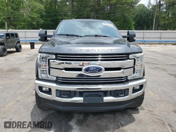 2018 Ford F-350 XL с VIN 1FT8W3BT6JEB03440, выставлен на аукционе Copart как лот 57437345 с пробегом 133 485 миль миль и Чистый • Clean title. История ставок и продаж доступна на DreamBid. Изображение 5.