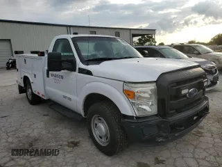 2011 Ford F-250 XL z VIN 1FDBF2A67BEC47393, wystawiony jako Copart lot #55200095 z przebiegiem 65 588 mil mil oraz Szkoda całkowita • Salvage title. Historia ofert i sprzedaży dostępna na DreamBid. Obrazek 4.