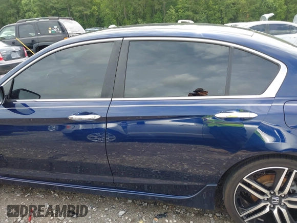 2016 Honda Accord Sport z VIN 1HGCR2F59GA046384, wystawiony jako IAAI lot #42460840 z przebiegiem 184 329 mil mil oraz . Historia ofert i sprzedaży dostępna na DreamBid. Obrazek 14.