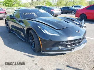 2017 Chevrolet Corvette 1LT z VIN 1G1YA2D74H5119714, wystawiony jako IAAI lot #42156867 z przebiegiem 54 761 mil mil oraz . Historia ofert i sprzedaży dostępna na DreamBid. Obrazek 1.