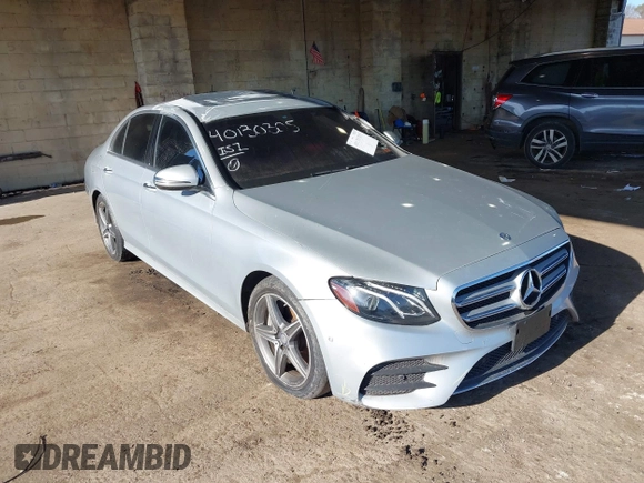 2017 Mercedes-Benz E 300 Luxury с VIN WDDZF4KB3HA177441, выставлен на аукционе IAAI как лот 41143481 с пробегом 35 468 миль миль и . История ставок и продаж доступна на DreamBid. Изображение 1.