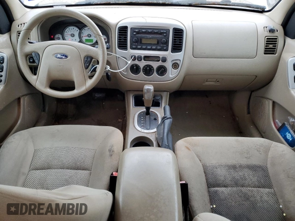2006 Ford Escape XLT with VIN 1FMYU03Z26KA85627, listed as a Copart auction lot 83552474 with 234,677 mi miles and Clean Title. Bid and sale history available at carsss.com. Image 8.