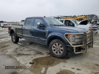 2019 Ford F-350 XL with VIN 1FT8W3BT0KEC27480, listed as a Copart auction lot 49927045 with 101,228 mi miles and Salvage Title. Bid and sale history available at DreamBid. Image 4.