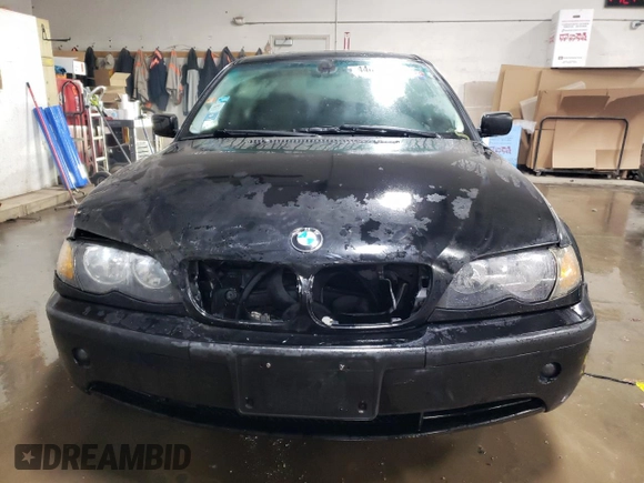 2004 BMW 3 Series 330xi with VIN WBAEW53434PN32952, listed as a Copart auction lot 44027245 with 128,785 mi miles and Salvage Title. Bid and sale history available at carsss.com. Image 5.