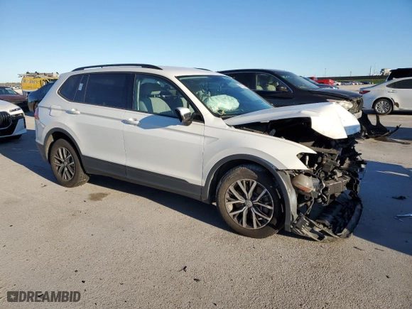 2021 Volkswagen Tiguan S with VIN 3VV1B7AX5MM063179, listed as a Copart auction lot 81851344 with 72,388 mi miles and Salvage Title. Bid and sale history available at carsss.com. Image 4.