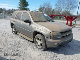 2005 Chevrolet TrailBlazer LS with VIN 1GNDS13S352160598, listed as a IAAI auction lot 41689166 with 200,232 mi miles and . Bid and sale history available at DreamBid. Image 1.